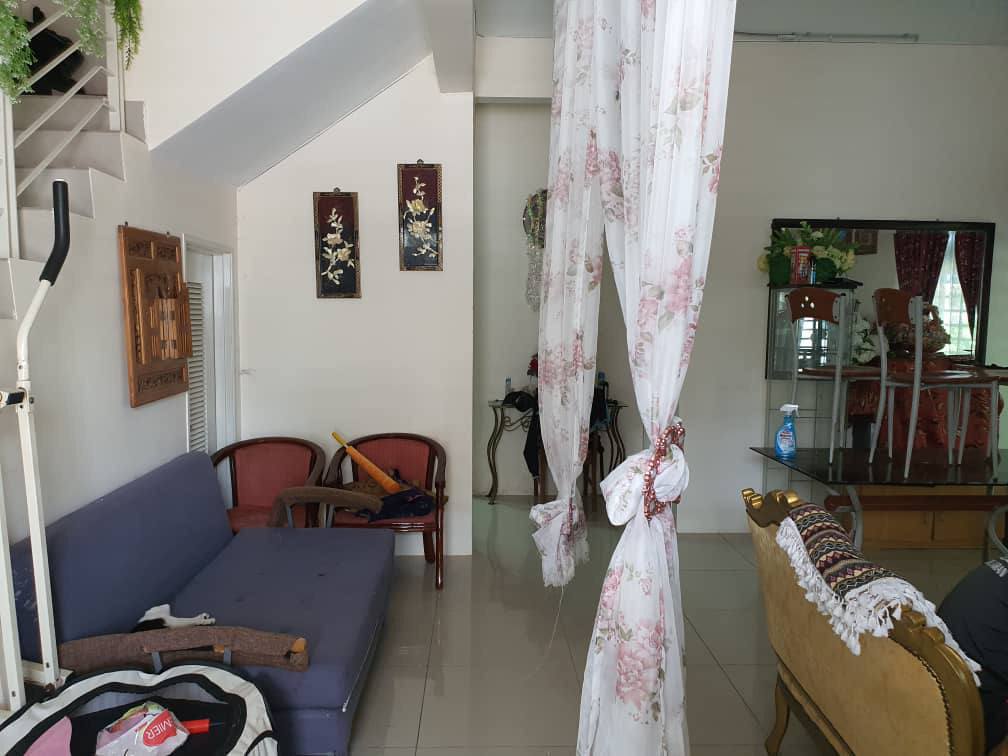 Semi-D Cluster Royal Ivory 2, SP10 Bandar Saujana - photo 2