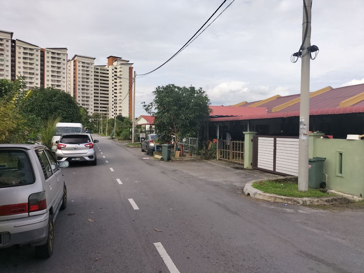 Single Storey Taman Sri Melor, Seksyen 7 Bangi - photo 2