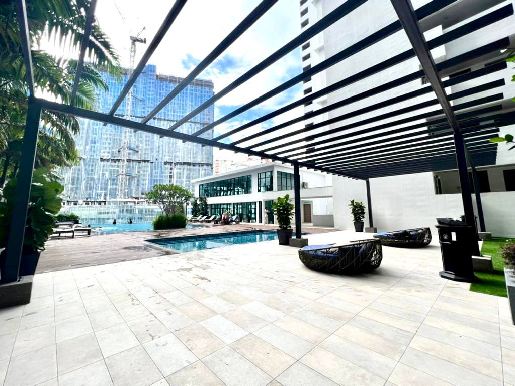 THE TREES CONDOMINIUM - photo 3