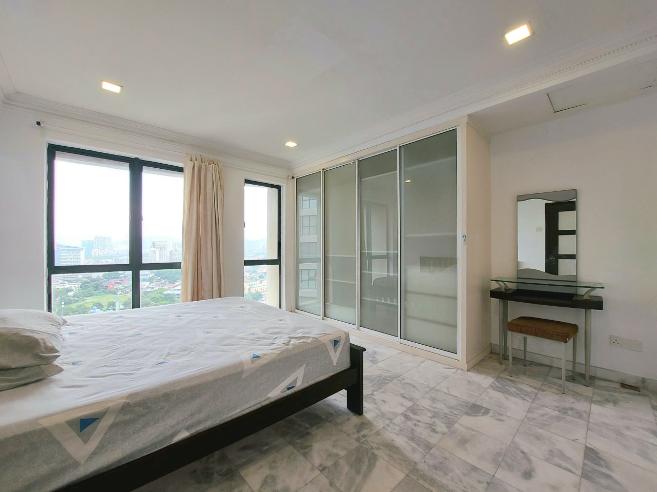 NICE HOUSE VISTA DAMAI KLCC KL - photo 6