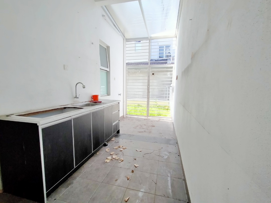 SEMI D Legundi Residensi, Bandar Seri Putra, BANGI - photo 9