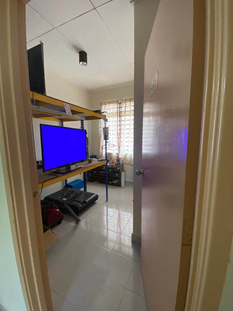 2 STOREYJalan Kesuma, BANDAR TASIK Kesuma - photo 4