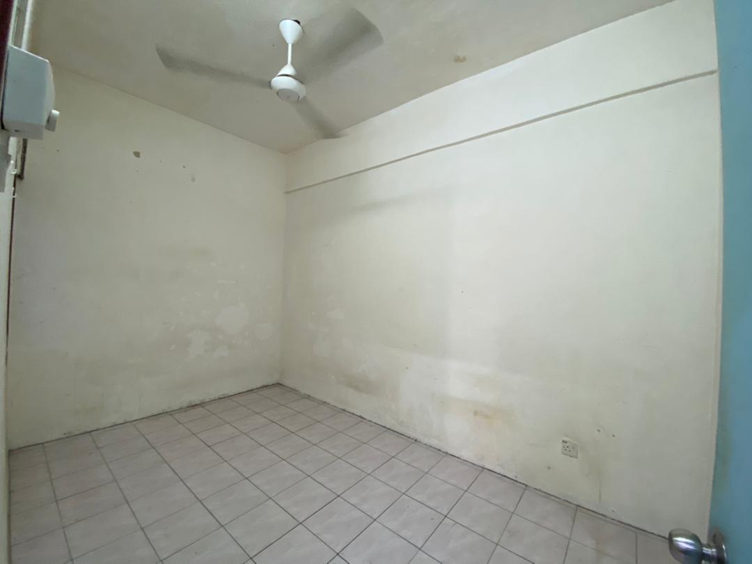 Shop Lot Apartment, Pusat Hentian Kajang, Selangor - photo 9