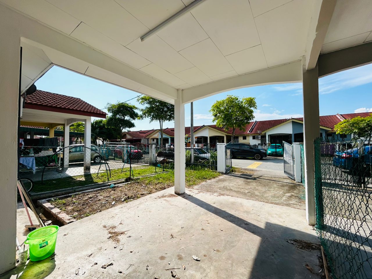 Single Storey Terrace, Taman Politeknik, PD - photo 2