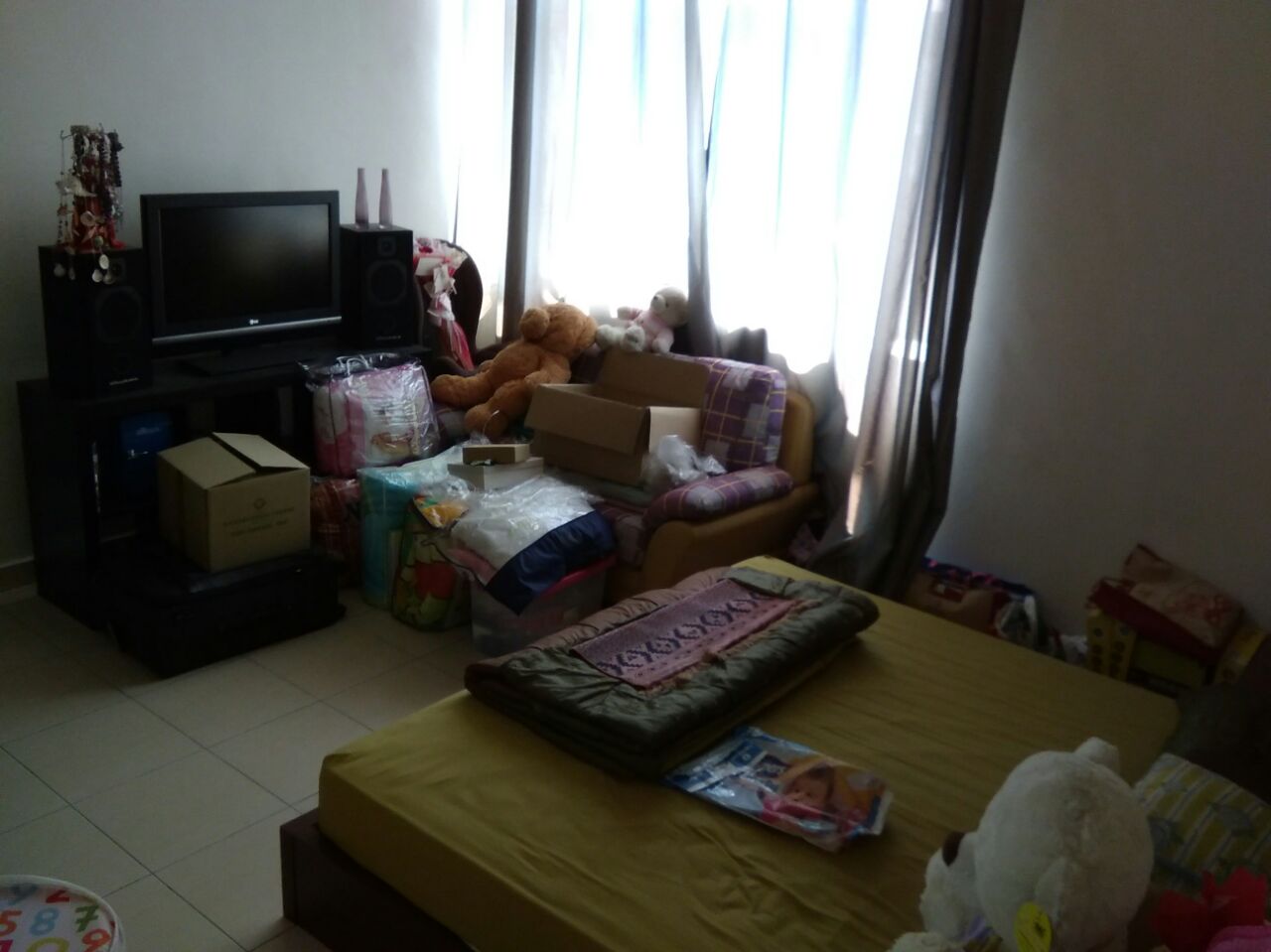 Two and half storey Terrace, Taman Kosas - photo 5