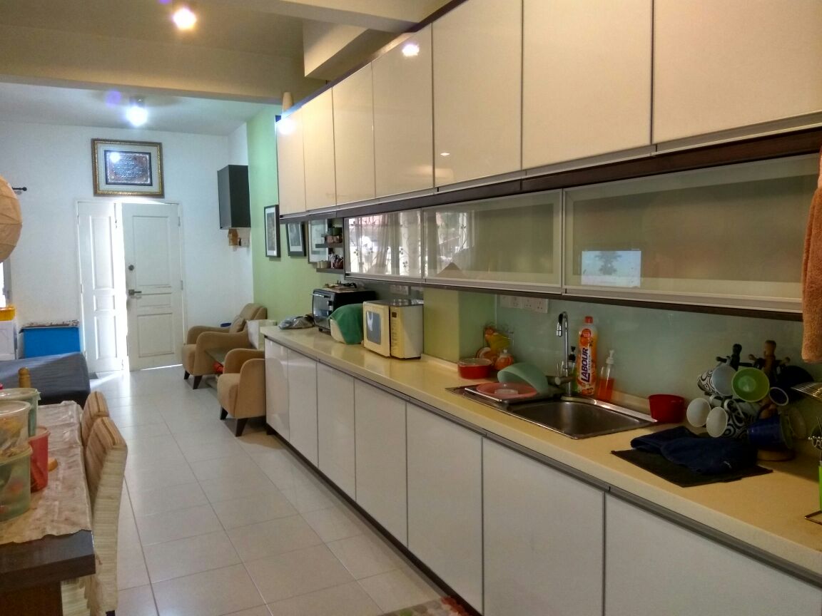 Two and half storey Terrace, Taman Kosas - photo 6