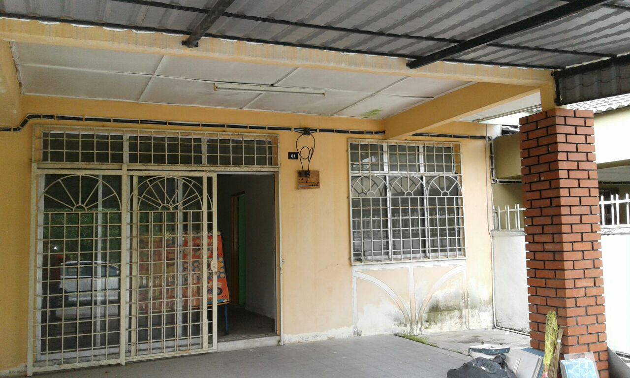 Single storey Terrace, Bandar Baru Rinching - photo 2