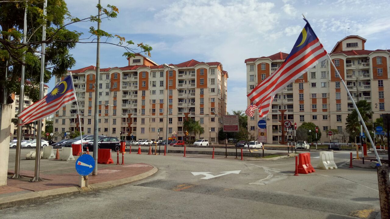 Danaumas Apartment, Section 7 Shah Alam - photo 2