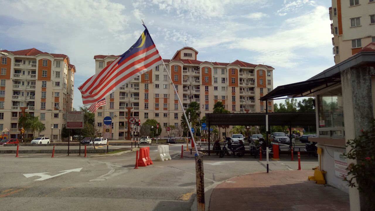 Danaumas Apartment, Section 7 Shah Alam - photo 3