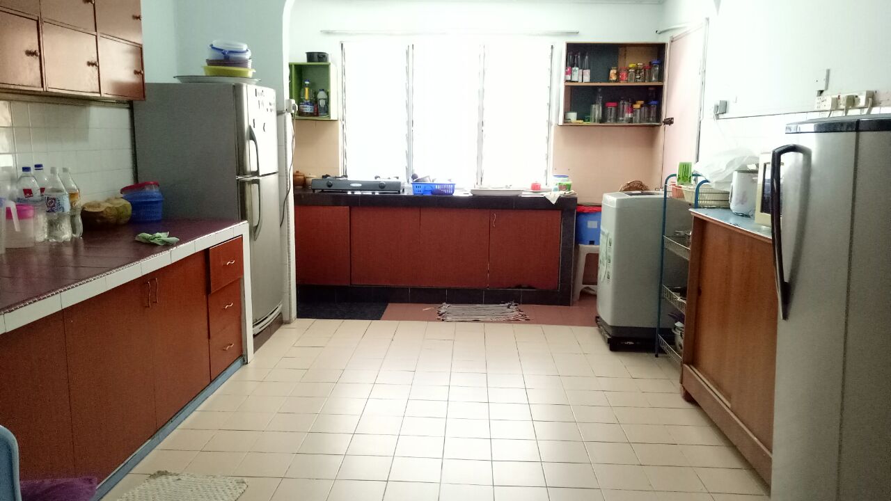 Double Storey, Jalan SS4, Kelana Jaya - photo 5