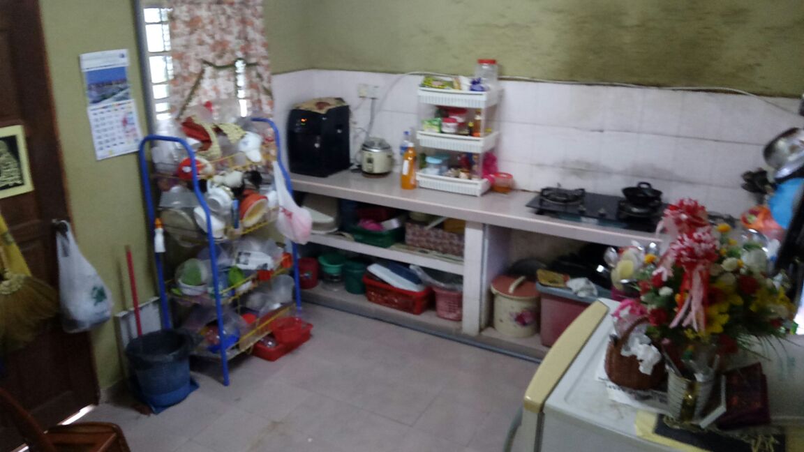 Single storey terrace endlot Taman Banting Baru - photo 5