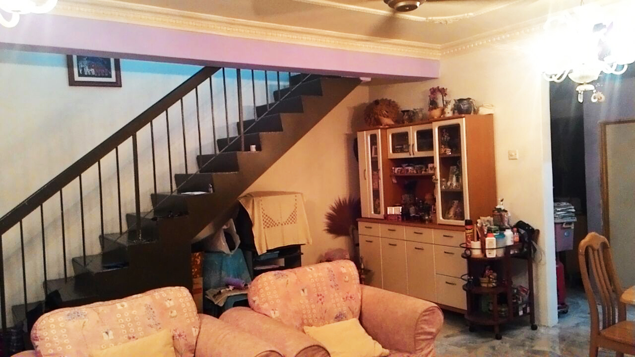 Double Storey Terrace, Taman Bukit Indah, Ampang - photo 2