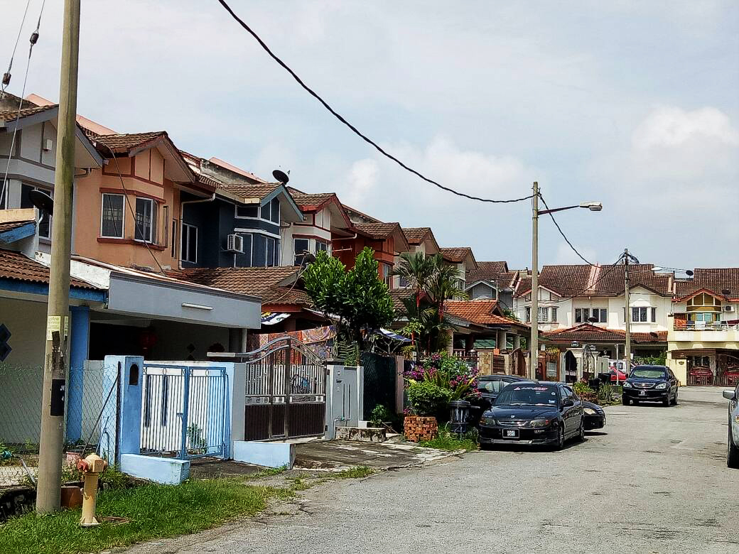 Double storey, Taman Baiduri, Dengkil