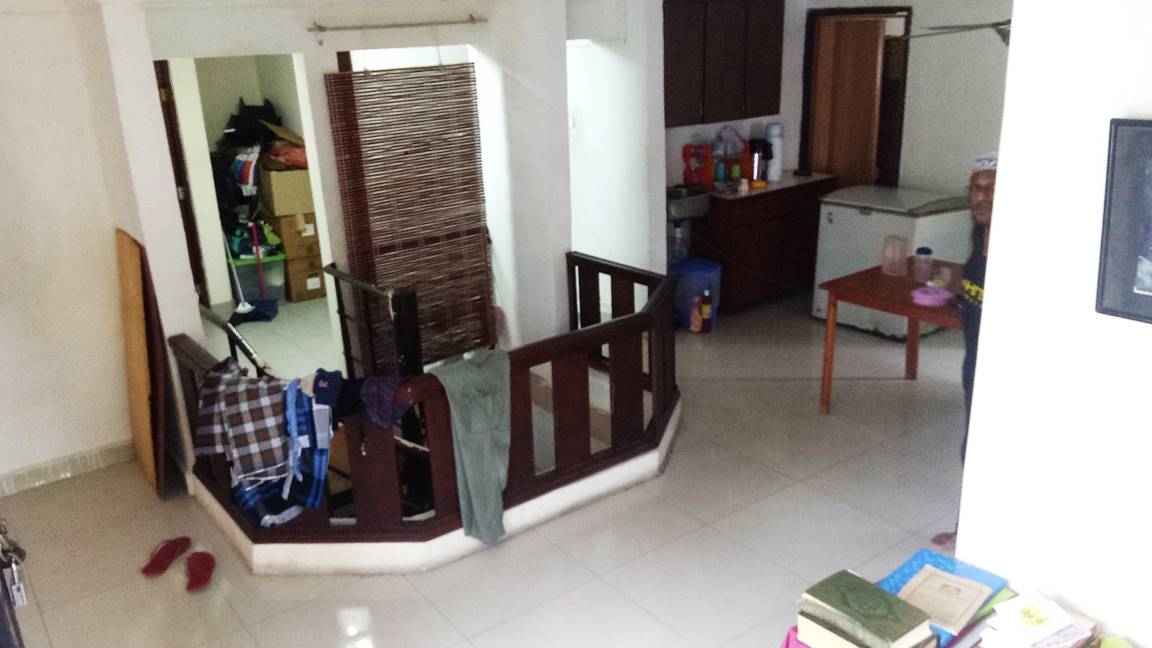 Double storey, Jalan F, Taman Melawati - photo 5