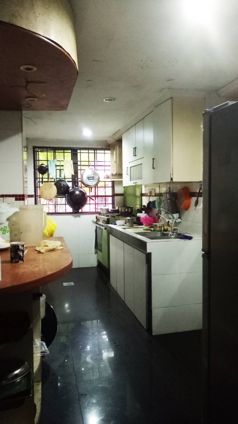 Double storey, Jalan F, Taman Melawati - photo 7
