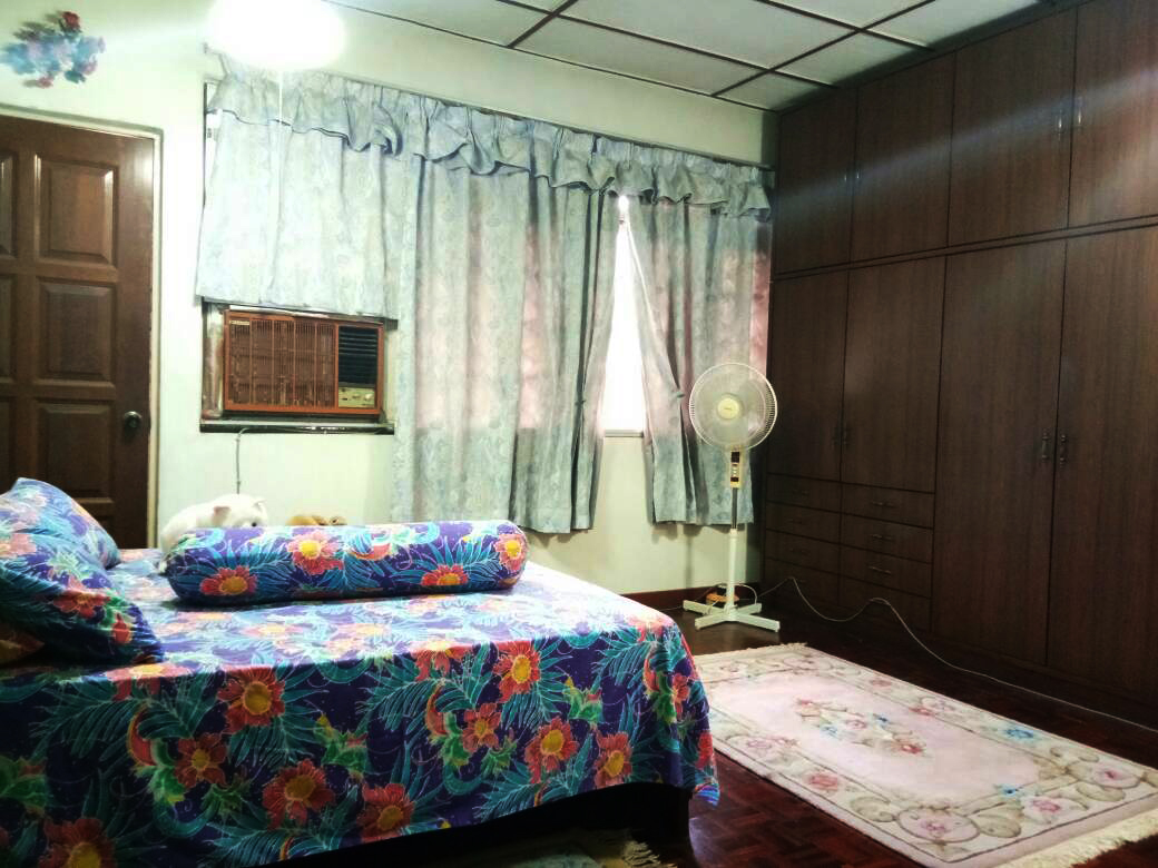 Double Storey, section 6, Shah Alam - photo 3