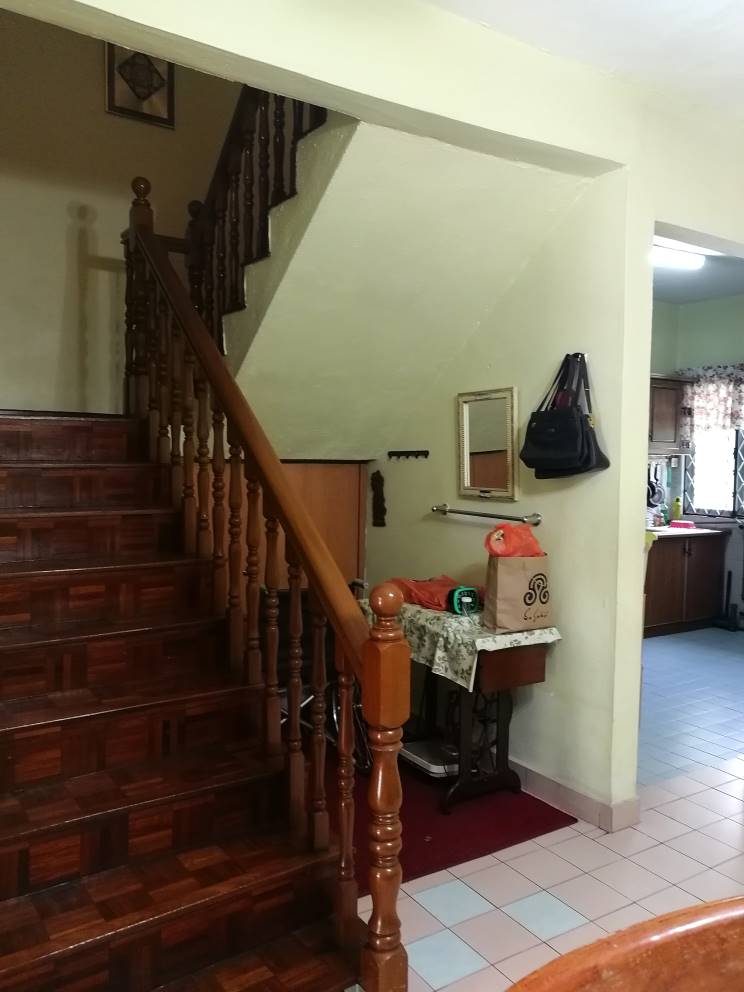 Double Storey, Section 20, Shah Alam - photo 3