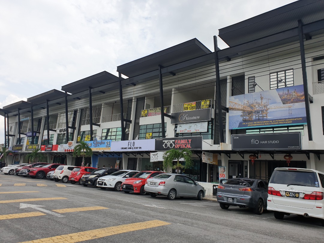 3 storey shop office,Impiana33 Taman Putra Impiana - photo 2