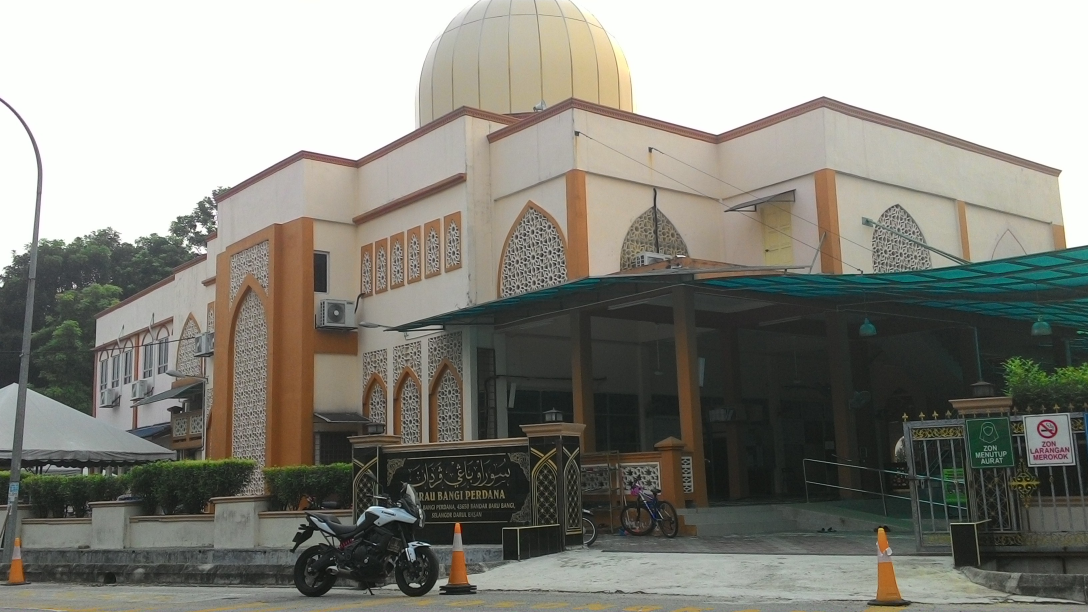 Bangi Perdana, Seksyen 3, Bangi, Non Bumi