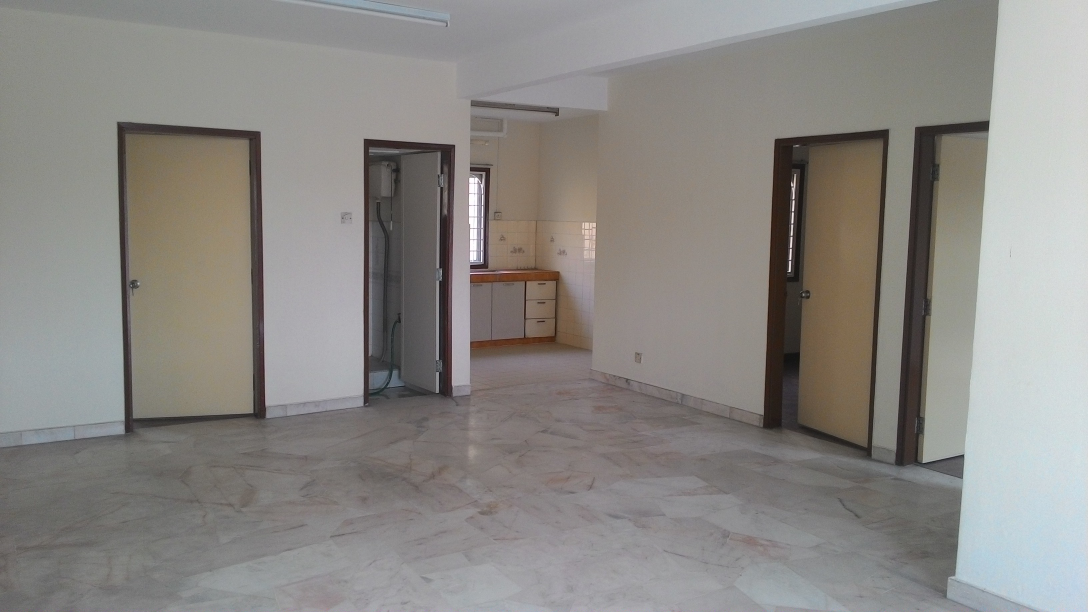 Goodyear Court 3, USJ, Selangor - photo 4