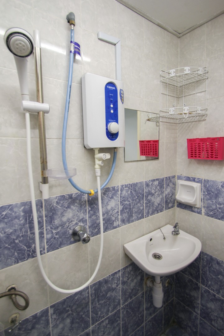 Pelangi Damansara Master room - photo 6