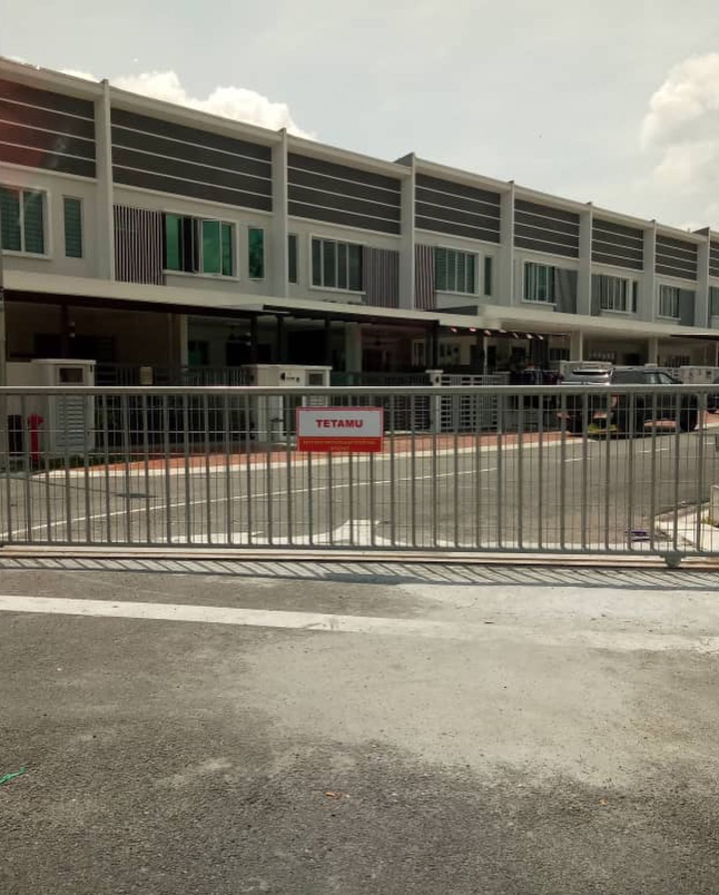 BRAND NEW DOUBLE STOREY PUTRA HEIGHTS - photo 2