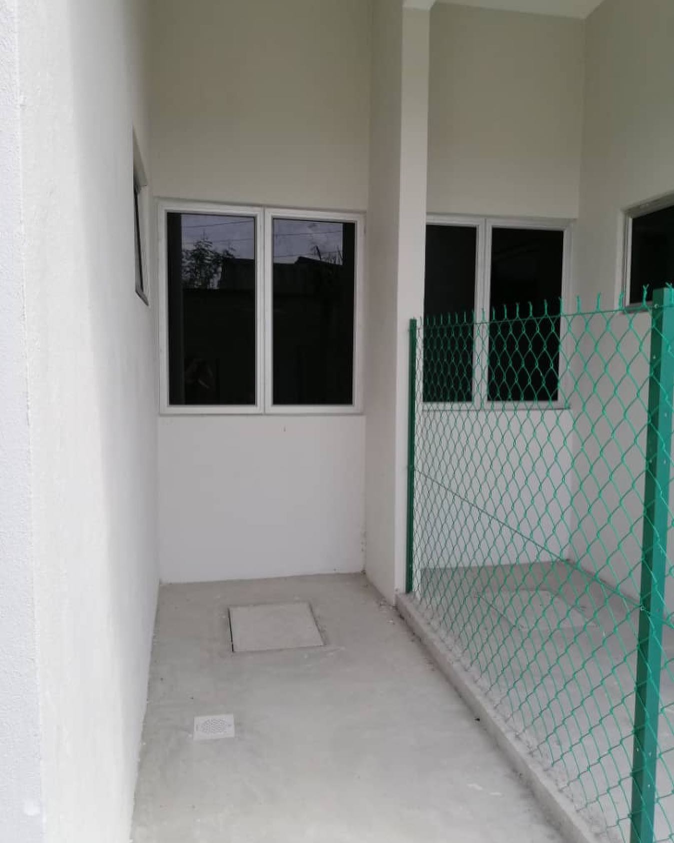 BRAND NEW DOUBLE STOREY PUTRA HEIGHTS - photo 3