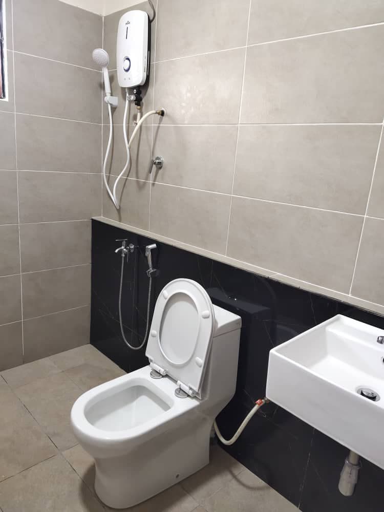 SEMI DETACHED DOUBLE STOREY AMPANG JAYA - photo 4