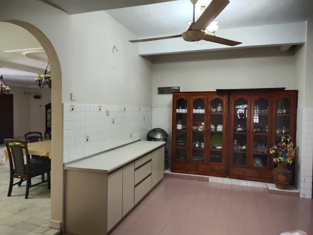 SEMI DETACHED DOUBLE STOREY AMPANG JAYA - photo 9