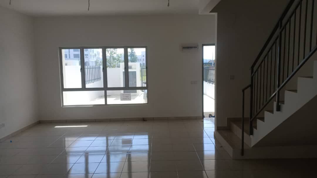 LAMAN HARIS DOUBLE STOREY TERRACE ECO GRANDEUR - photo 13