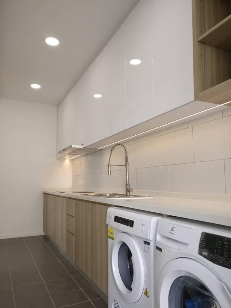 SPACIOUS CORNER 3 STOREY SUPERLINK RAWANG - photo 4