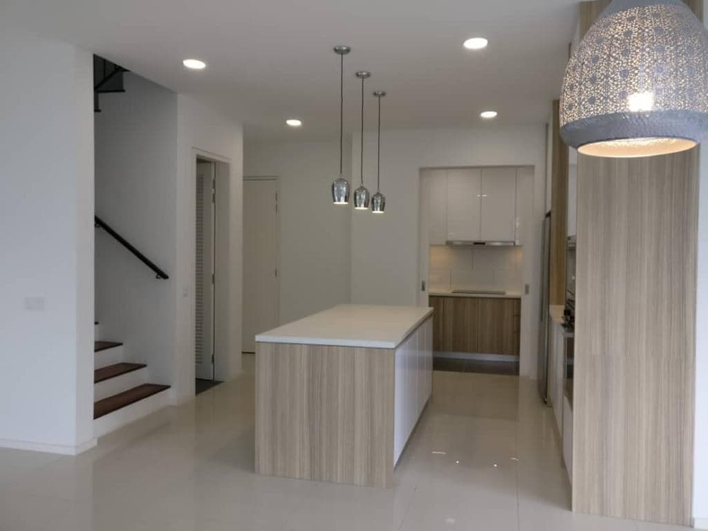 SPACIOUS CORNER 3 STOREY SUPERLINK RAWANG - photo 5