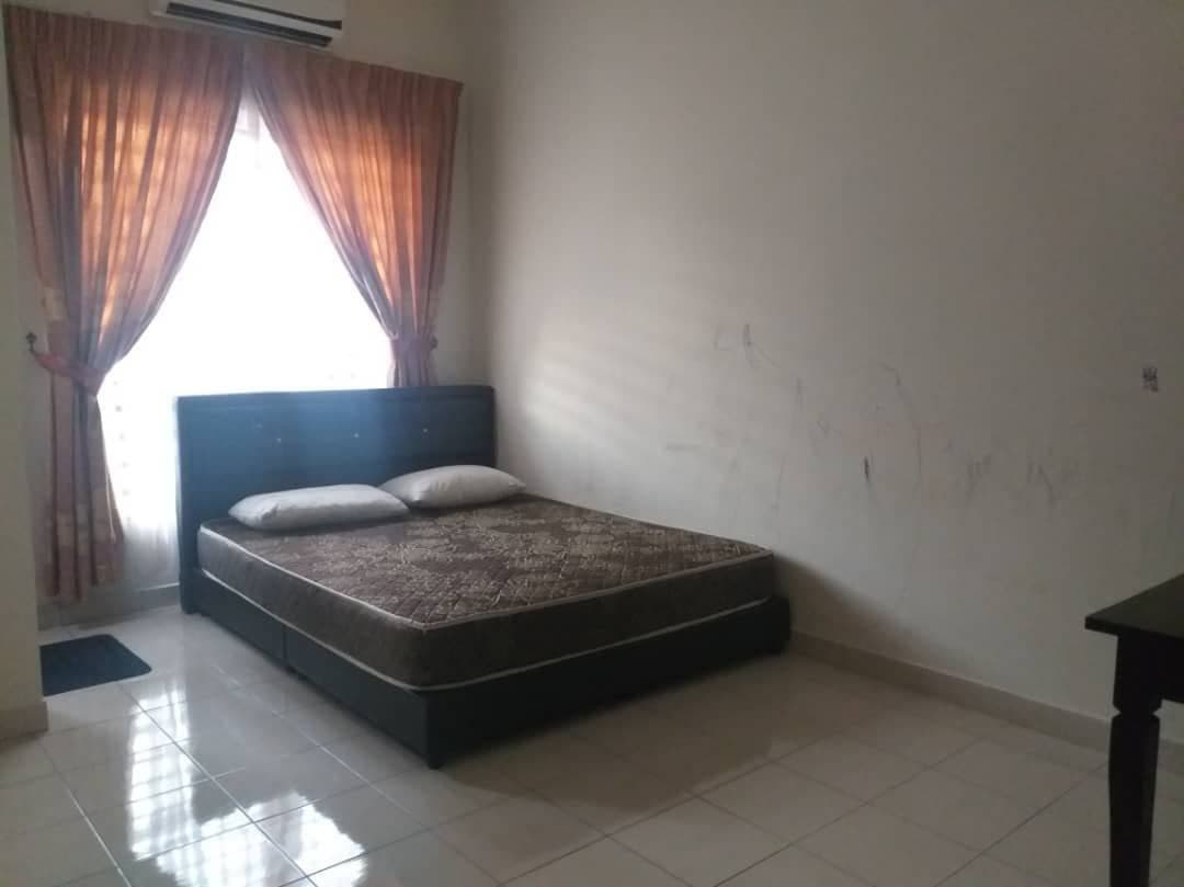 DOUBLE STOREY TRC BANDAR PUNCAK ALAM - photo 2