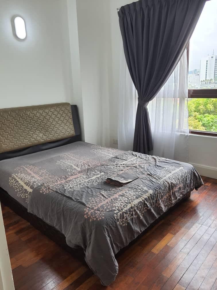 SURIAN CONDOMINIUM FULL FURNISH THE CURVE