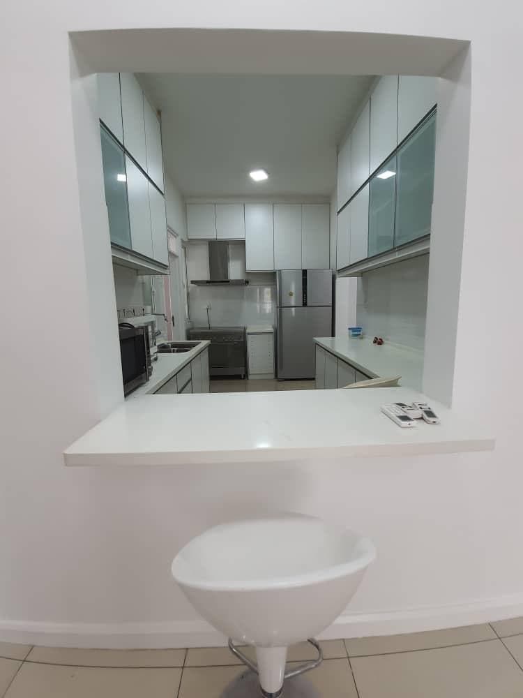 SURIAN CONDOMINIUM FULL FURNISH THE CURVE - photo 2
