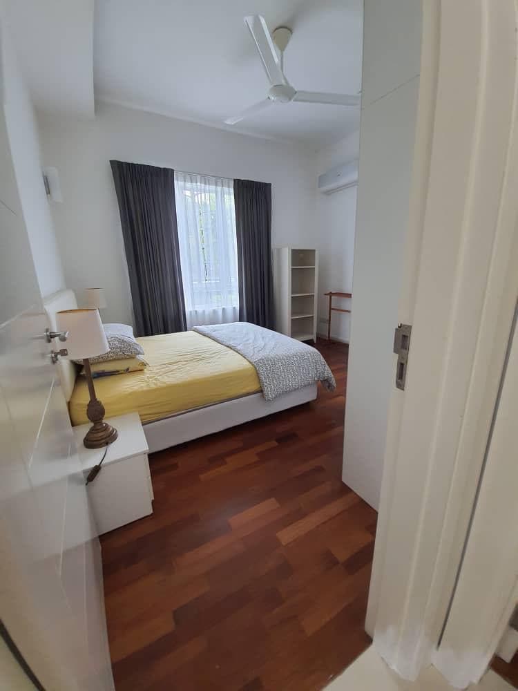 SURIAN CONDOMINIUM FULL FURNISH THE CURVE - photo 5