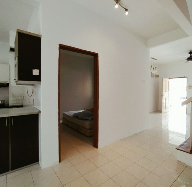 DOUBLE STOREY TRC SETIA ALAM - photo 12