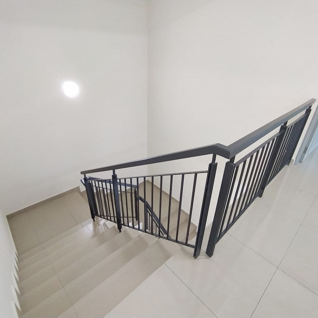 SPACIOUS CORNER ZIRCONA DOUBLE STOREY ALAM IMPIAN - photo 8