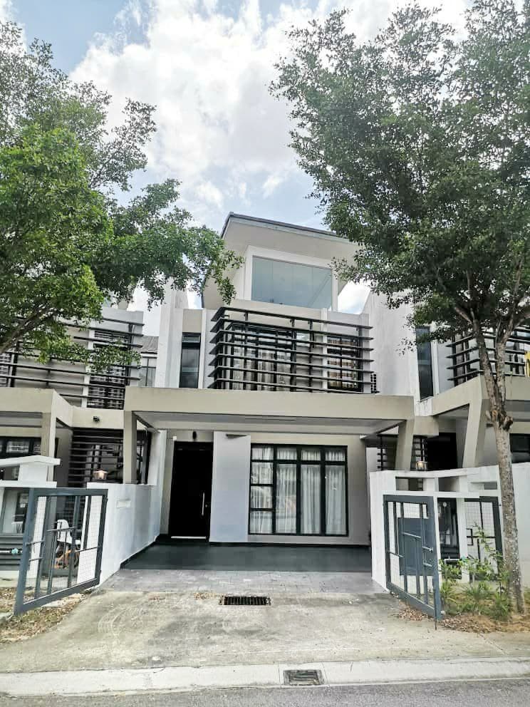 LAMAN GLENMARIE SHAH ALAM 2 STOREY INTER