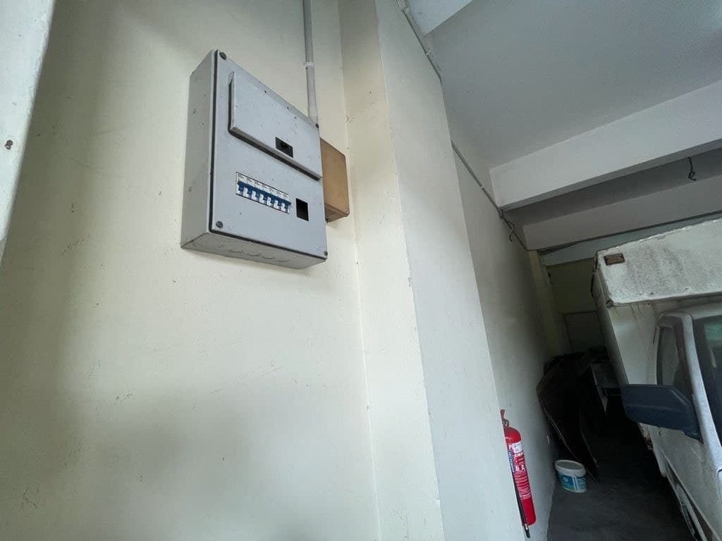 SHOPLOT SEKSYEN 16 SHAH ALAM - photo 5