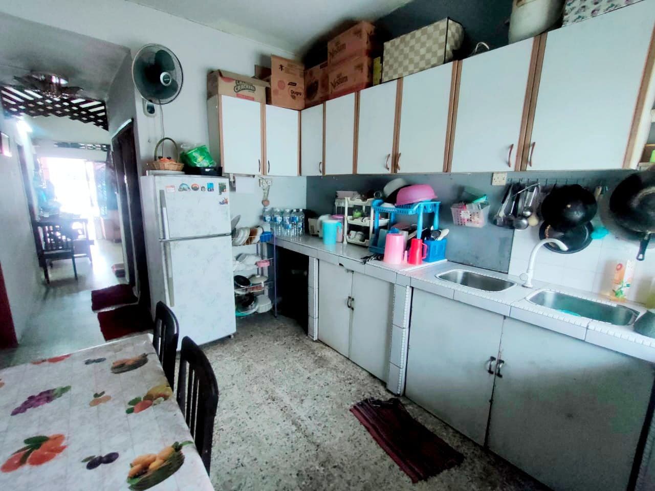 Single Storey Terrace House in Taman Mewah Jaya  K - photo 2