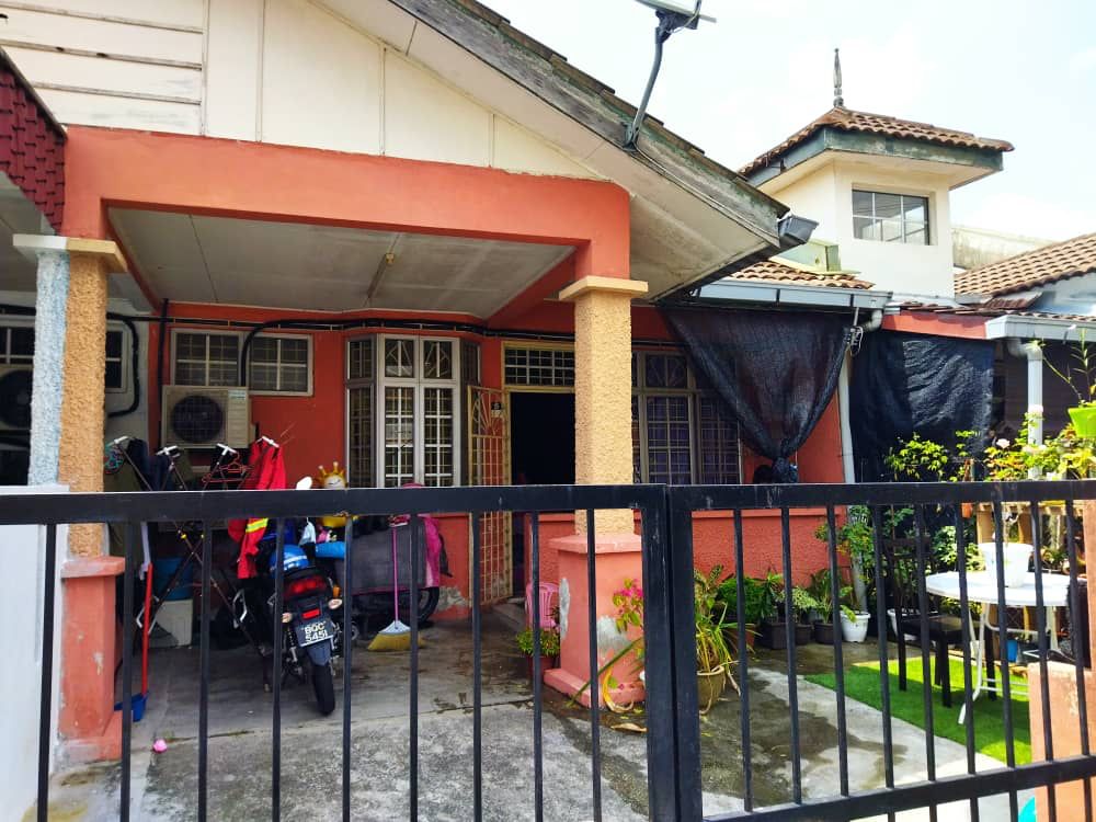Double Storey Terrace Bandar Puncak Alam - photo 1