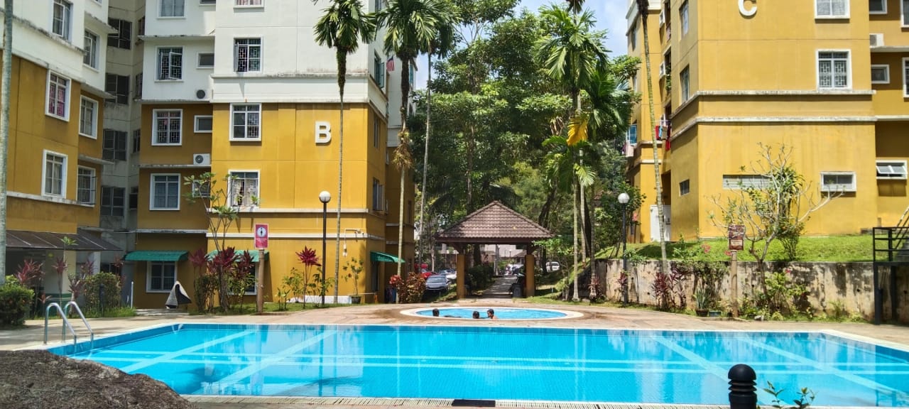 Pangsapuri Kristal Ampang - photo 2