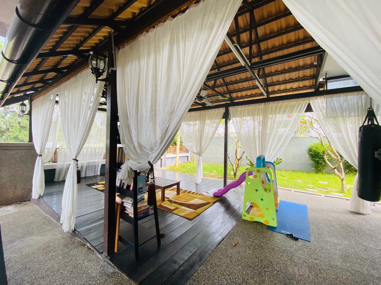 Freehold Bungalow Nilai Springs Heights - photo 2