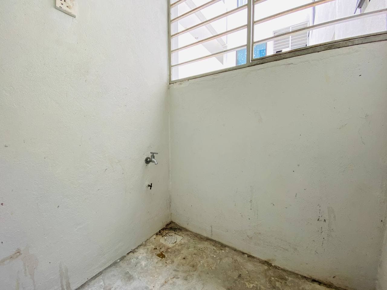 Freehold Lift Setia Alam Suria Ixora Apartment - photo 2