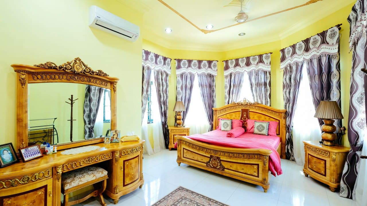 Freehold Bungalow Palace Kota Warisan Sepang - photo 10