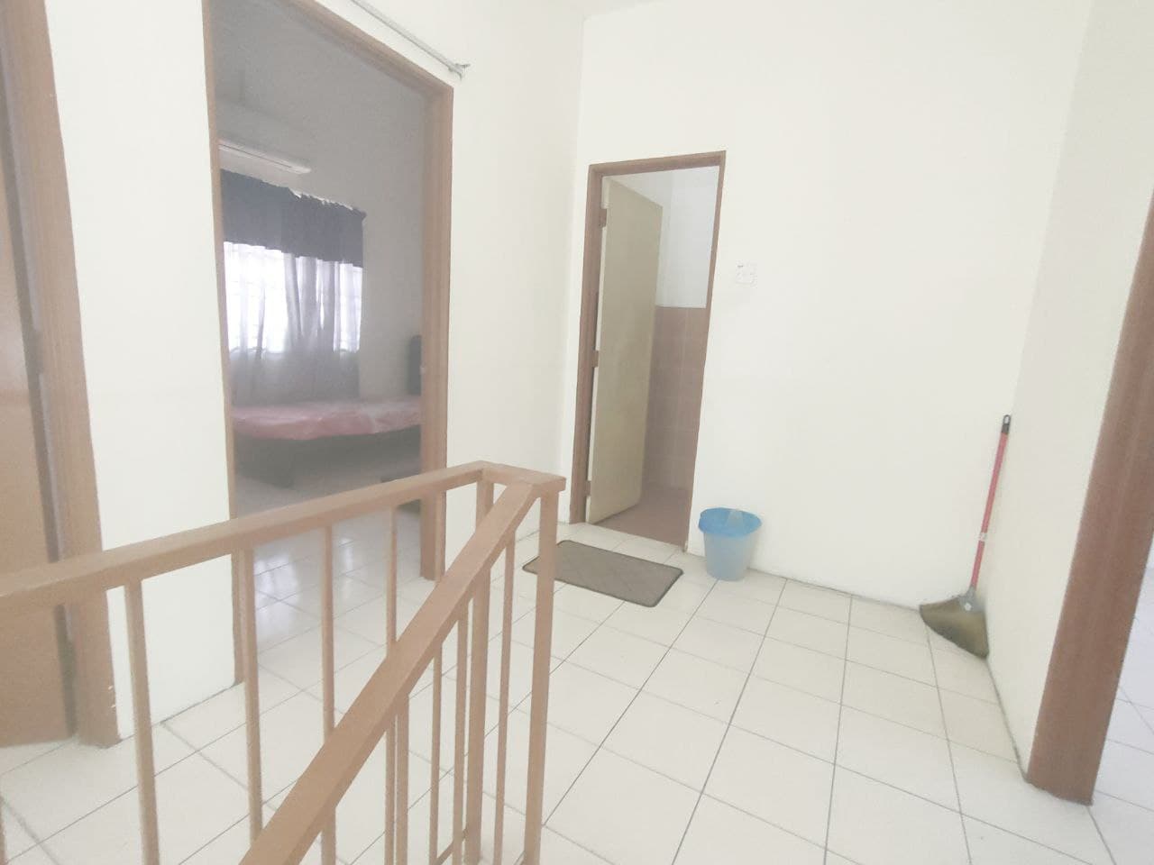 Freehold Double Storey Terrace Sungai Udang Klang - photo 6