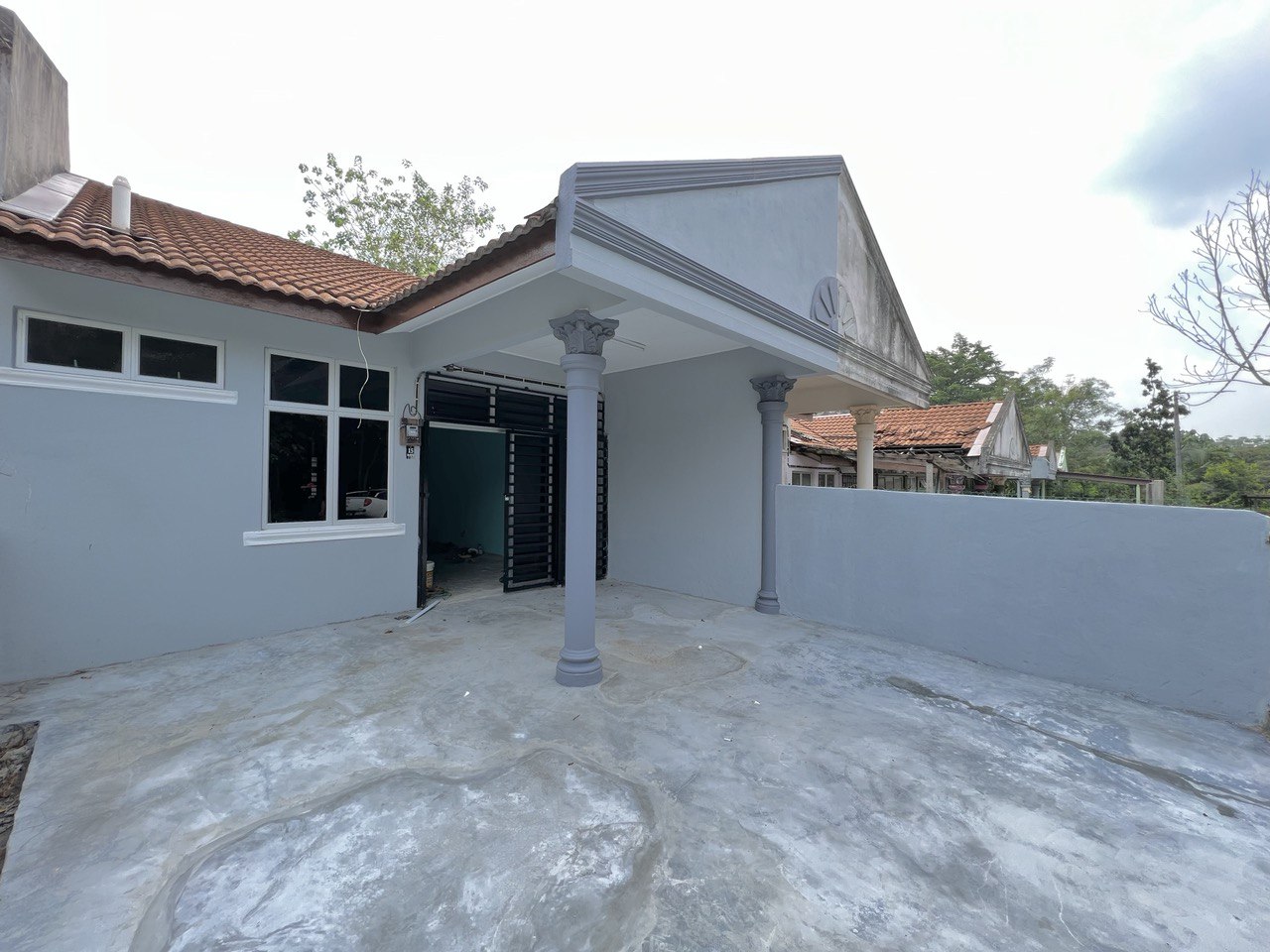 Single Storey Terrace Port Dickson - photo 2