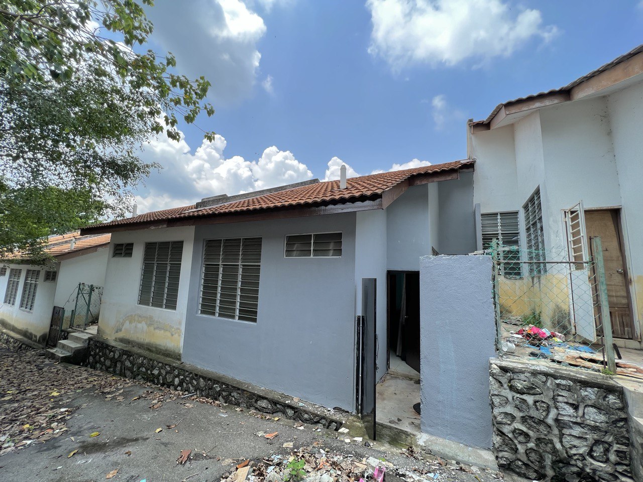 Single Storey Terrace Port Dickson - photo 7