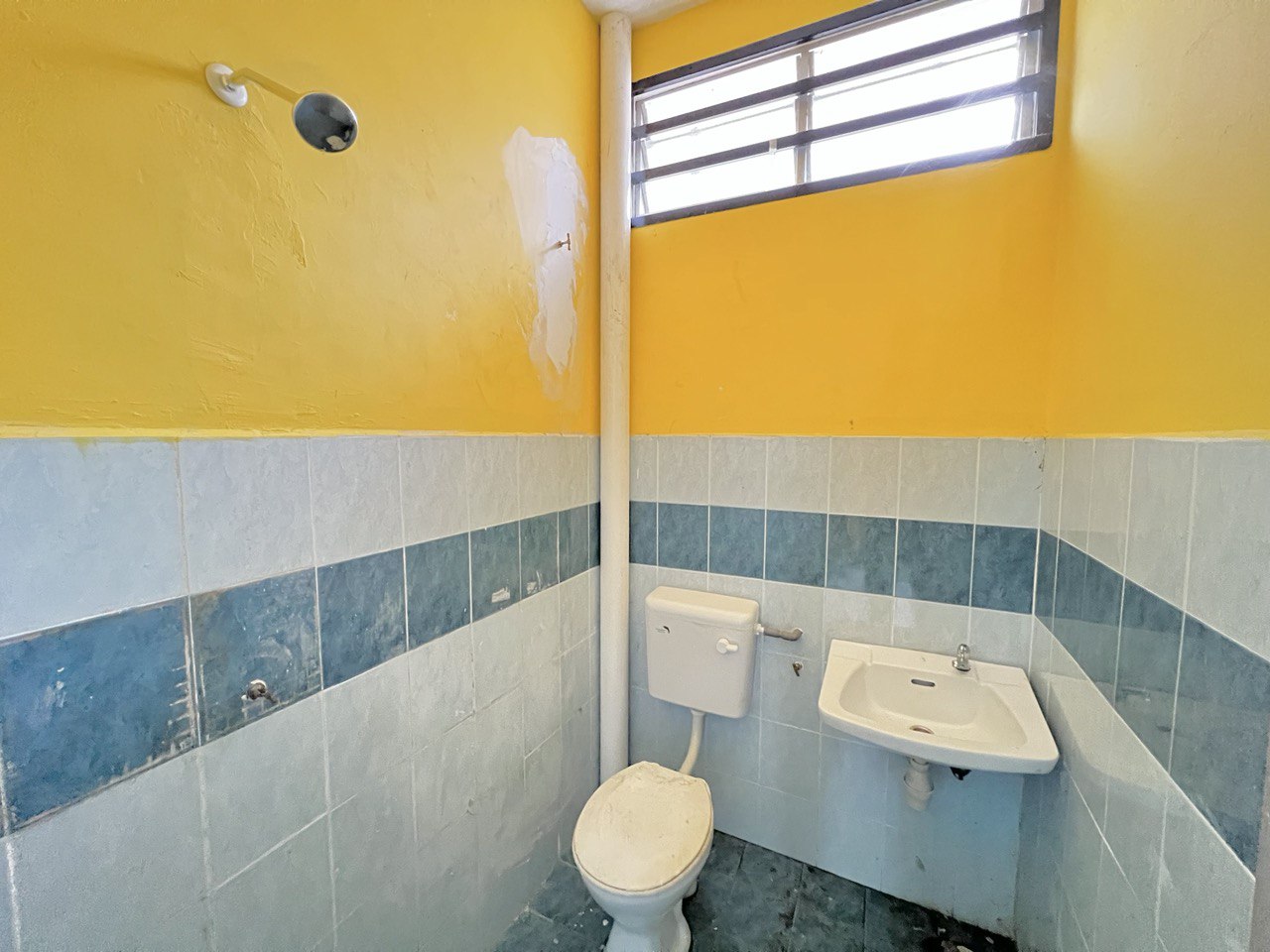 Single Storey Terrace Port Dickson - photo 8